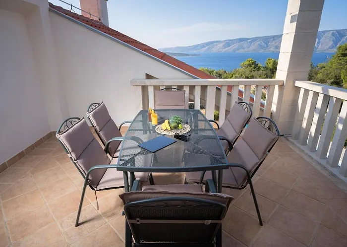 Hvaretta Stari Grad (Hvar)