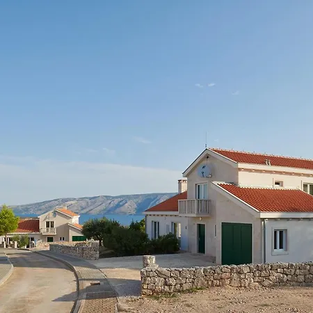 Hvaretta With Private Pools Villa *