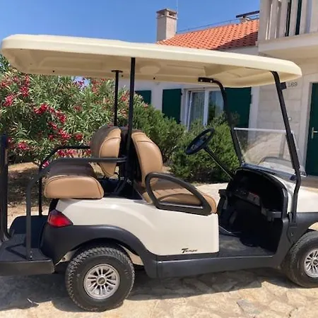 Hvaretta * ستاري غراد