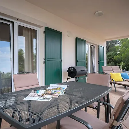 Hvaretta With Private Pools * Stari Grad (Hvar)