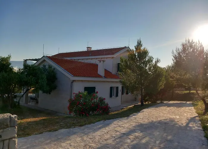 Hvaretta *